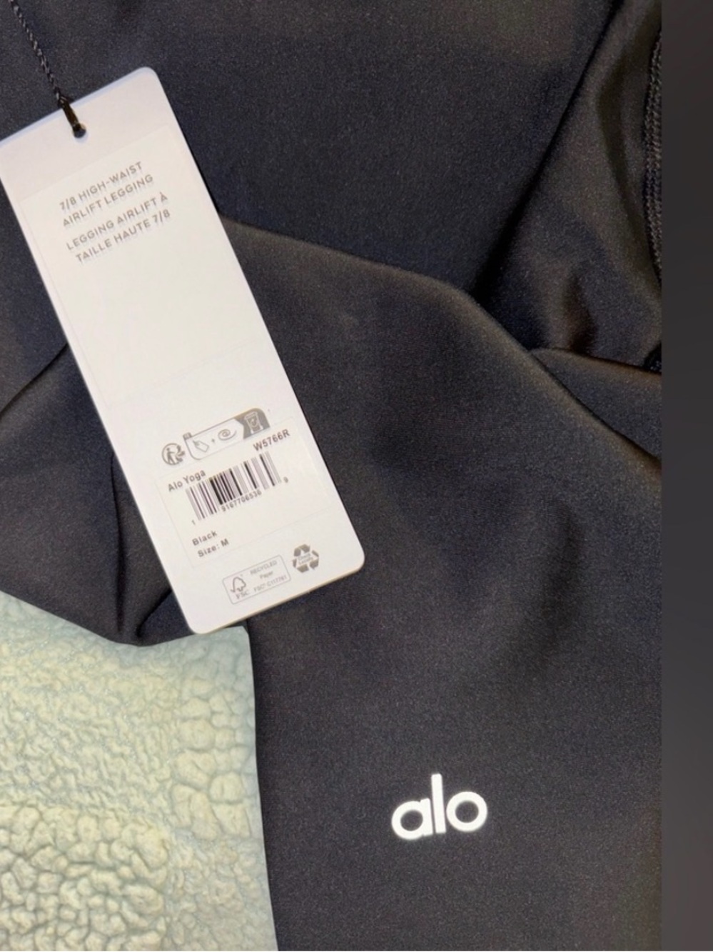 Alo Black Women’s NWT High-Waist 7/8 Leggings - Picture 2 of 3